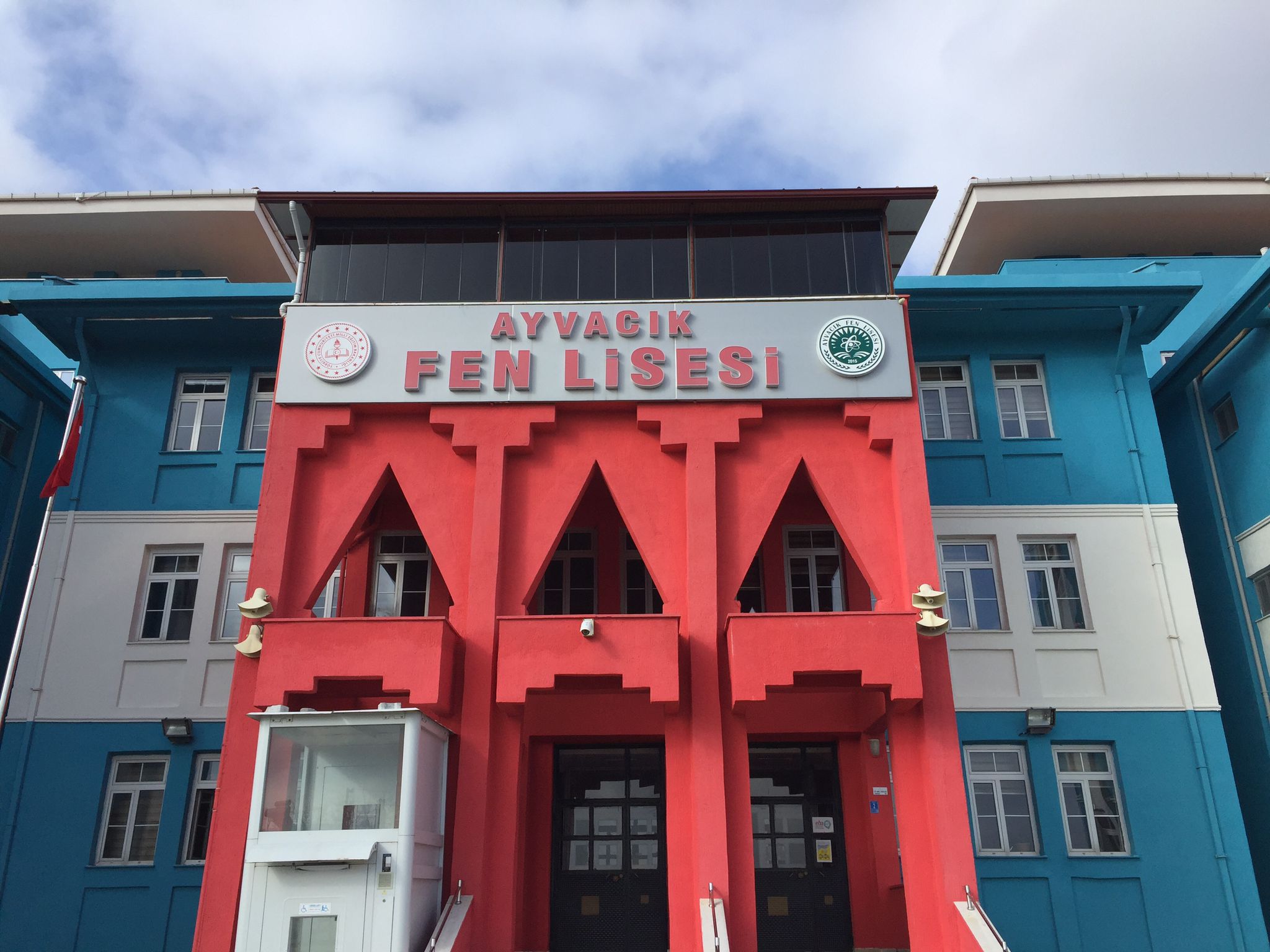 Ayvacık Fen Lisesi Merdiven güvenlik filesi